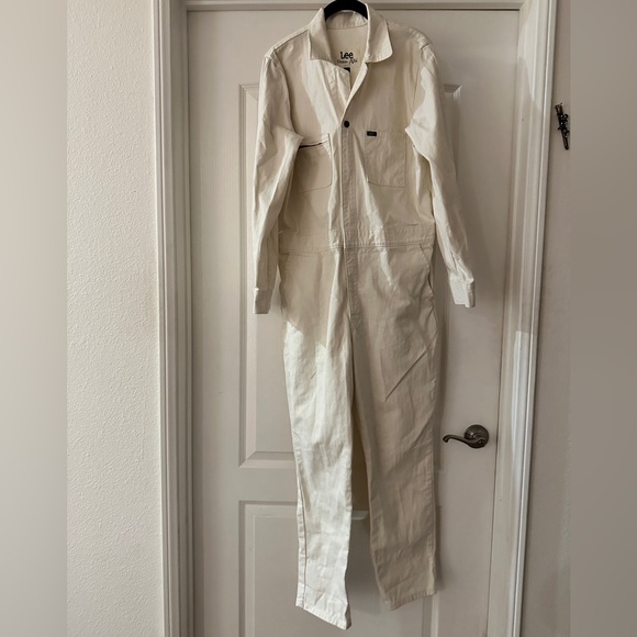 🍷Lee white denim log sleeve jumpsuit size large - Picture 2 of 8